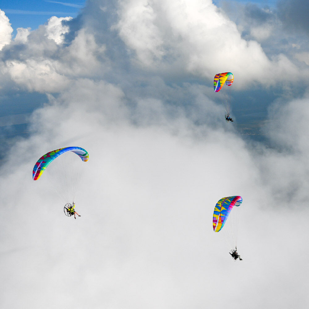BGD LUNA 3 - Sky Riders - Image 17